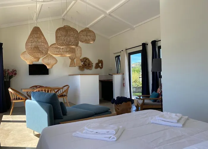 Luzz Me - Casas De * Santa Bárbara