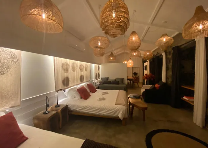 Apartman Luzz Me - Casas De Santa Bárbara